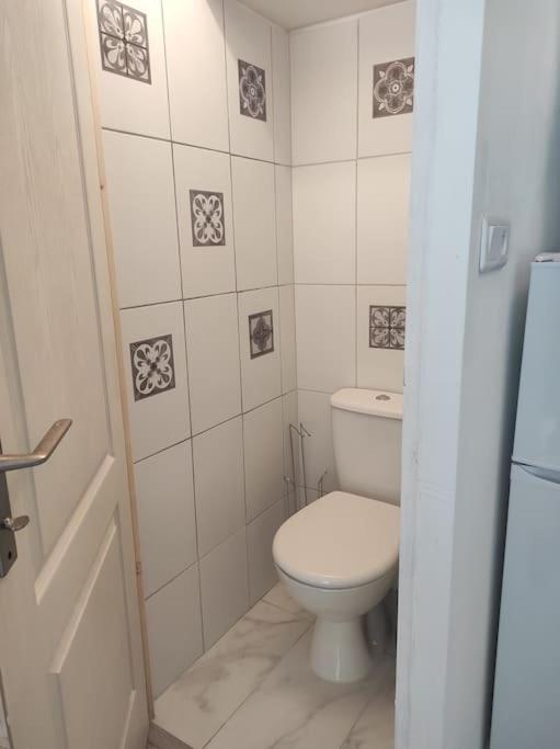 Superbe Appartement En Plein Centre Ville Viarmes Eksteriør billede